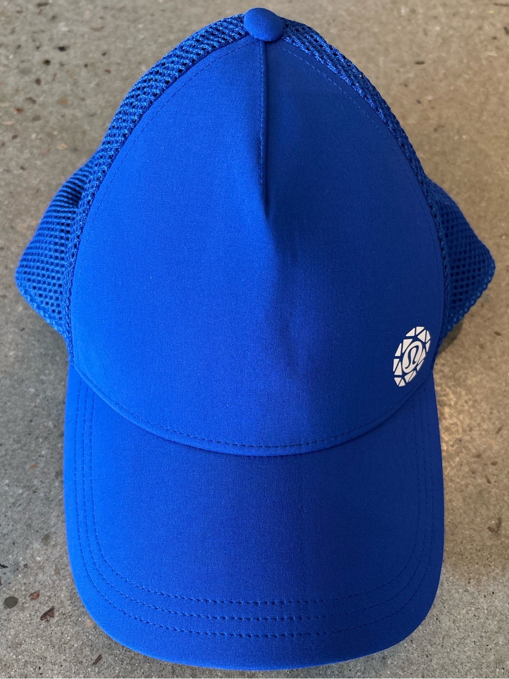 Lululemon Royal Blue Mesh Trucker Hat XS/S